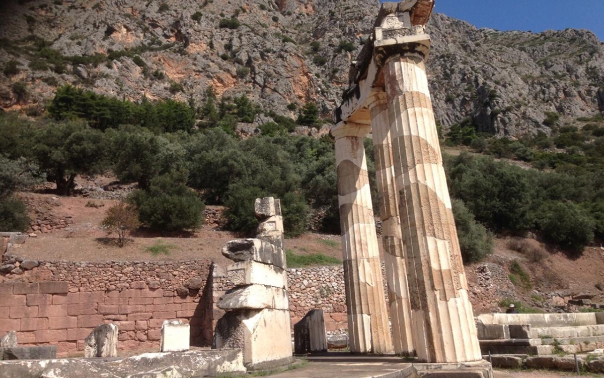 Delphi Day Tour from Athens